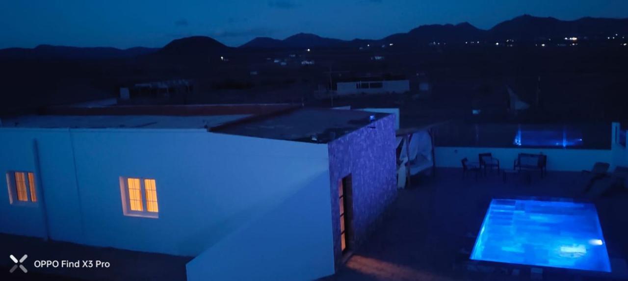 4 Family Home With Pool, Fuerteventura-Gran Tarajal Juan Gopar Exterior photo